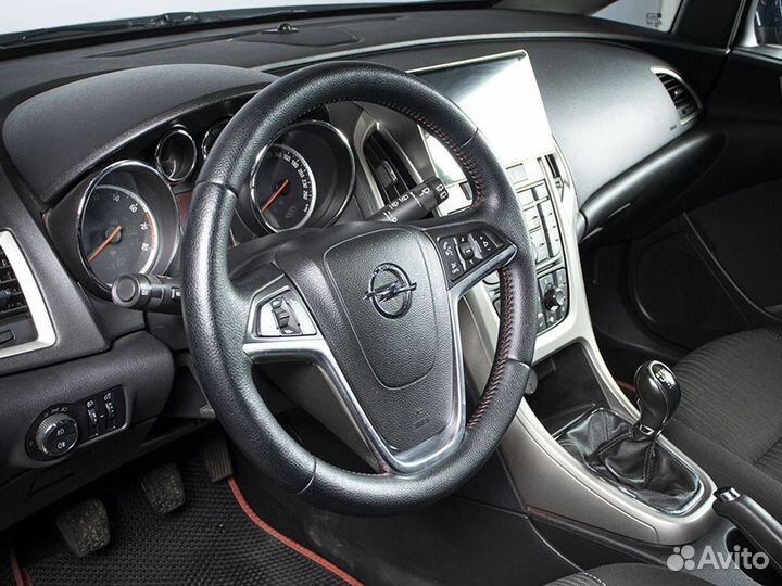 Opel Astra 1.4 МТ, 2011, 194 700 км