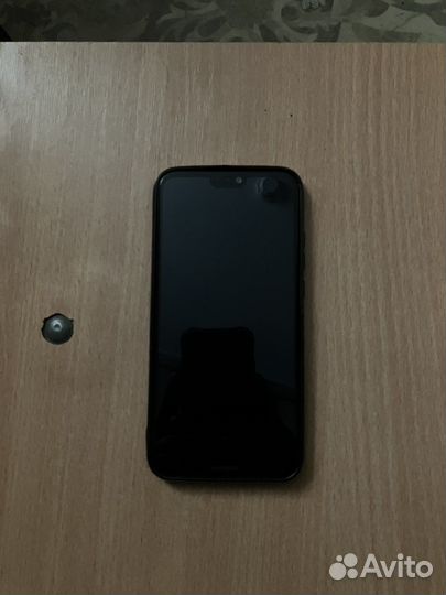 Телефон huawei p20 lite