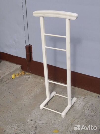 Вешалка для одежды напольная