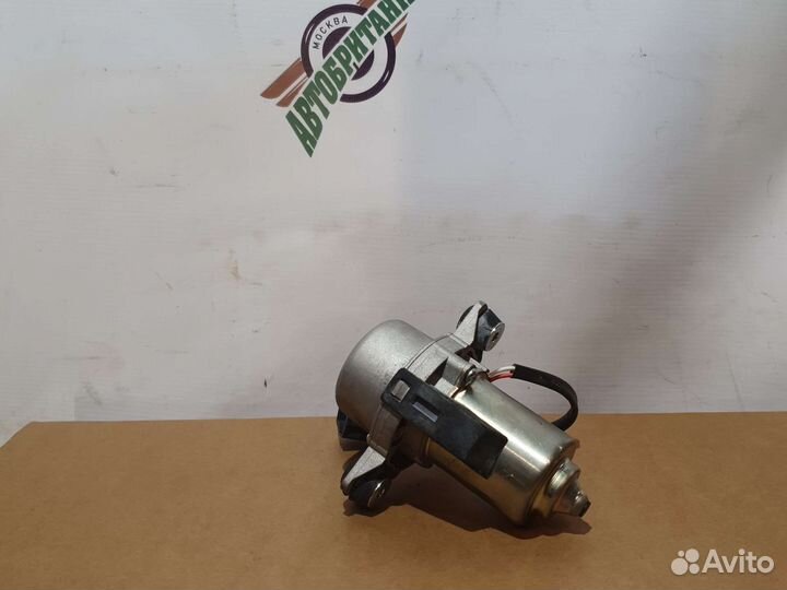 Вакуумный насос тормоза Range Rover 4.2