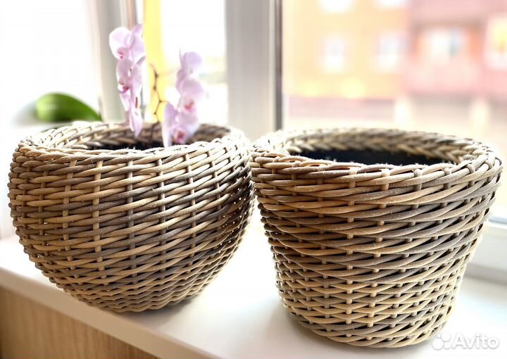 Кашпо из ротанга