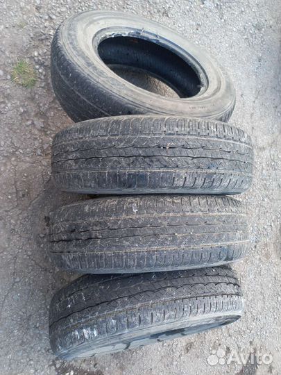 Шины 215 70 16