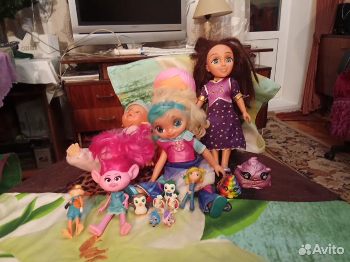 Куклы и игрушки пакетом б/у
