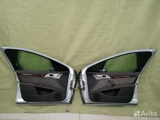 Обшивка передней двери peugeot 407