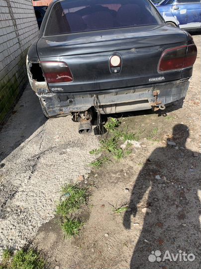Opel omega б 1997