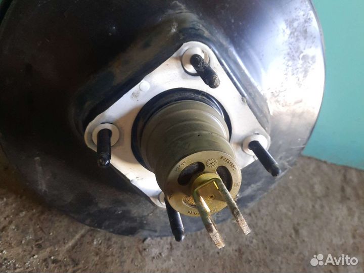 Вакуумный усилитель Ford c-max