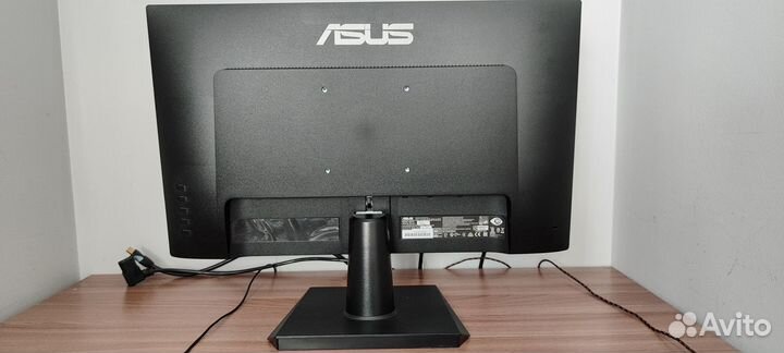 Монитор Asus 24