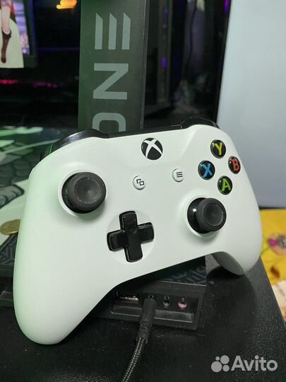 Геймпад xbox One