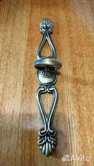 Мебельные ручки