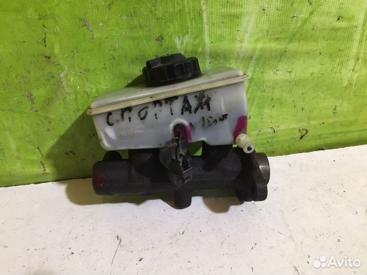 Гтц бачок омывателя с моторчиком Kia Sportage 1