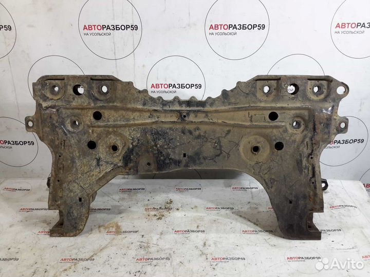 Подрамник передний Ford Focus 1