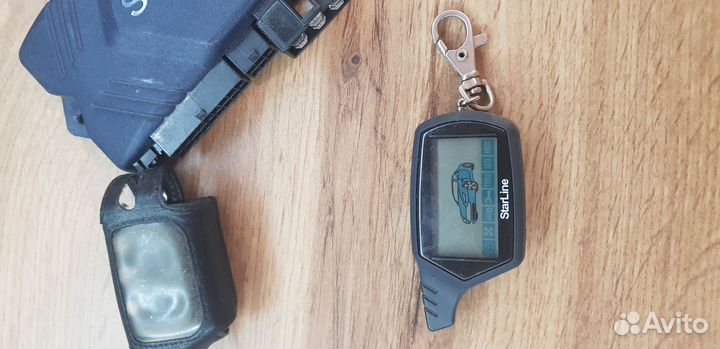 Брелок и блок сигнализации Starline B9