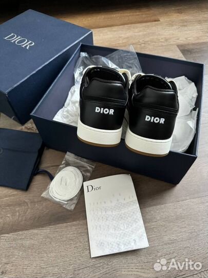 Кроссовки Dior Low-Top Sneaker B27