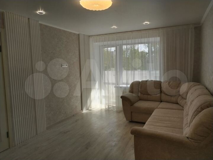 2-к. квартира, 50 м², 3/9 эт.