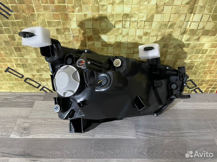 Фара передняя левая Isuzu D-Max 2020+ RG01