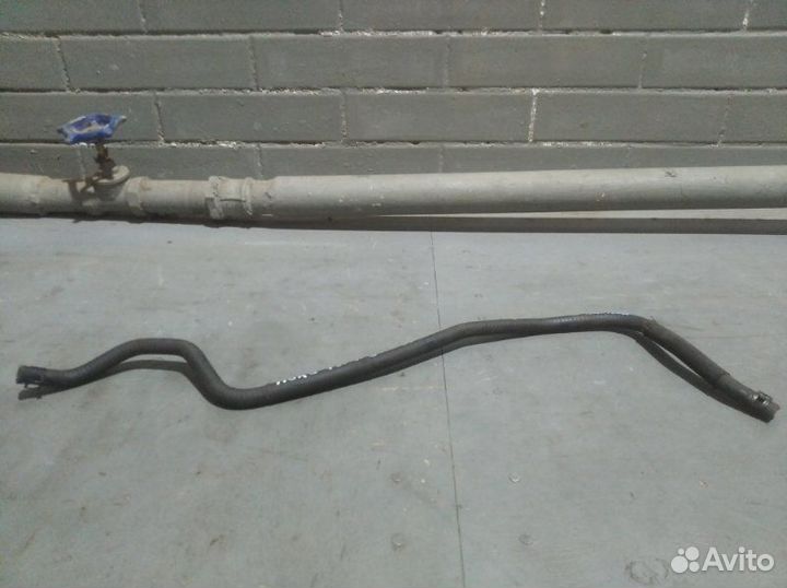 Патрубок системы охлаждения Volkswagen Polo (Rus)