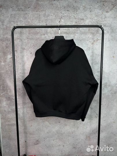 Худи Vetements с капюшоном