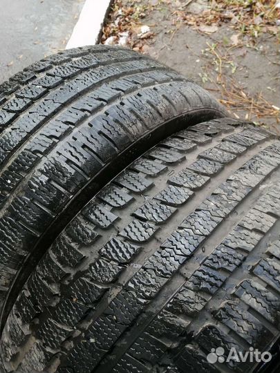 Kumho WinterCraft KW27 245/45 R18