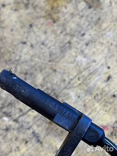 Датчик abs передний Bmw X3 E83