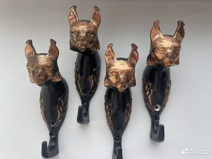 Декоративные крючки для интерьера