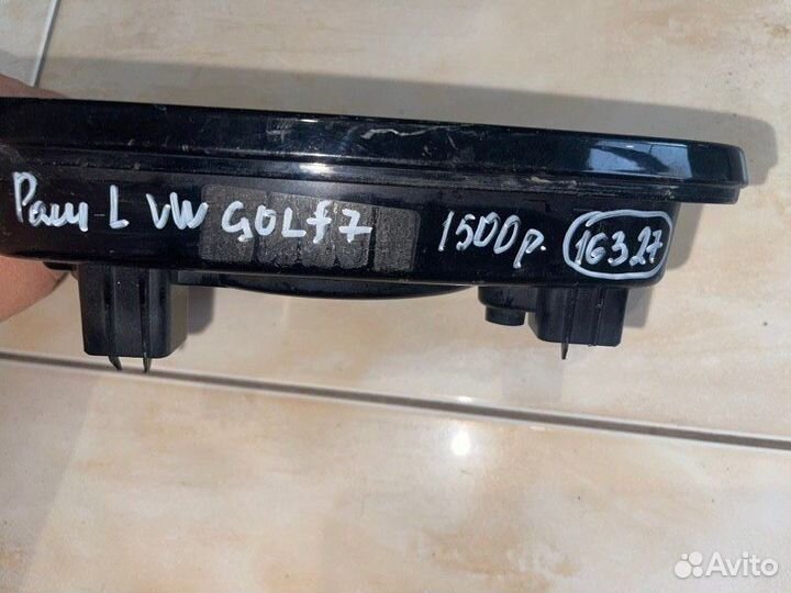 Рамка зеркала левая Volkswagen Golf 7 С 2012 По