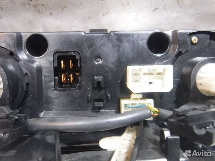 Блок управления отопителем Chevrolet Lanos I