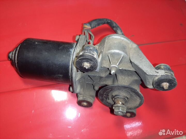 Мотор стеклоочистителя Hyundai Lantra J1 1990-1995