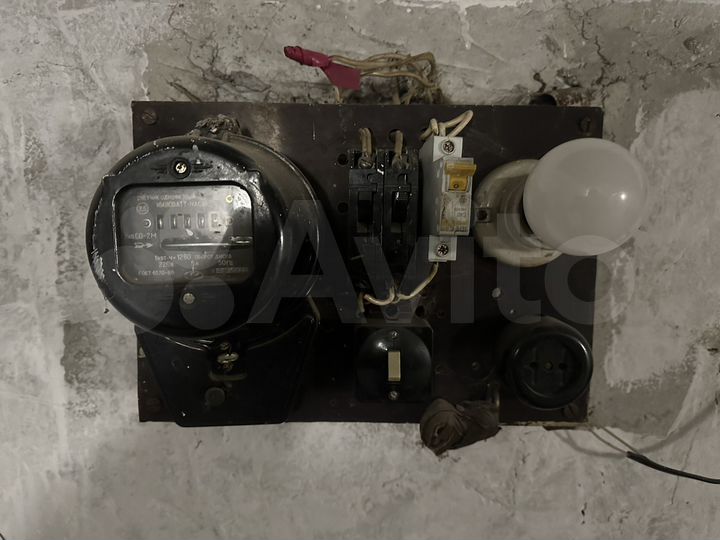 Гараж, > 30 м²