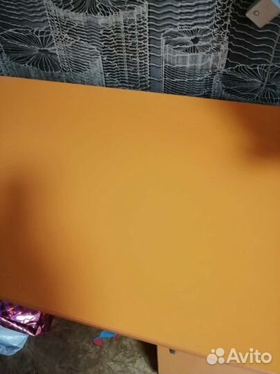 Стол компьютерный