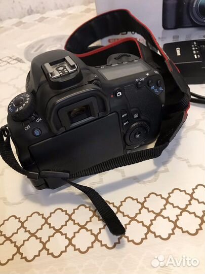 Зеркальный фотоаппарат canon 60d