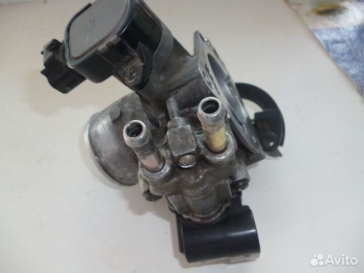 Дроссельная заслонка 1nzfe