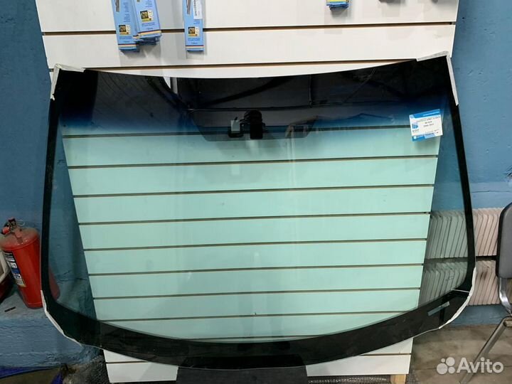 Лобовое стекло Toyota Camry. Магазин автостекол