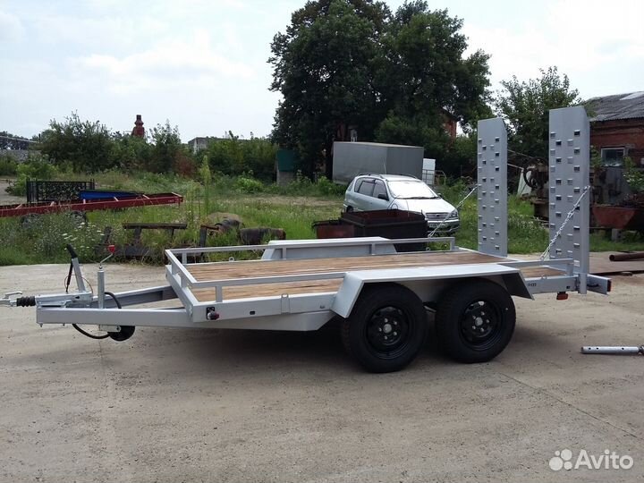 Прицеп-эвакуатор