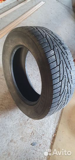 Kumho I'Zen KW31 215/60 R16