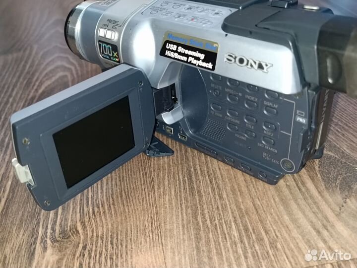 Видеокамера Sony DCR-TRV355E Digital8