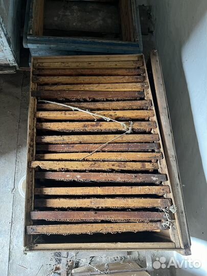 Ульи для пчел