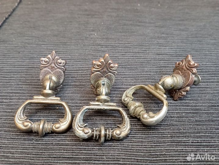 Старинные советские мебельные ручки классика