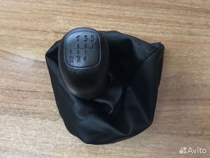 Ручка передач с чехлом Mercedes Vito W638