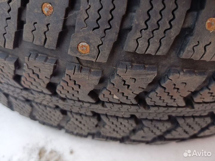 Viatti Vettore Inverno V-524 215/65 R15C 104R