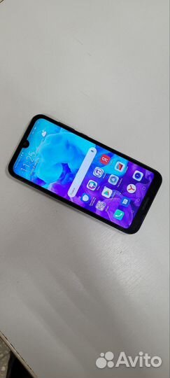 HUAWEI Y5 (2019), 2/32 ГБ