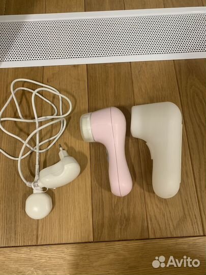 Щетка для лица clarisonic розовая