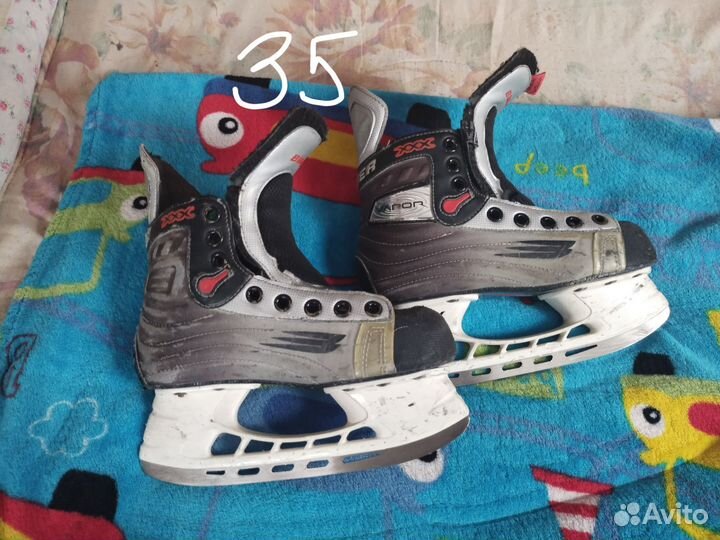 Хоккейные коньки bauer