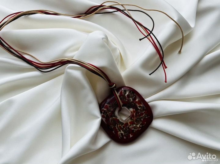 Чокер колье кулон из натуральных камней