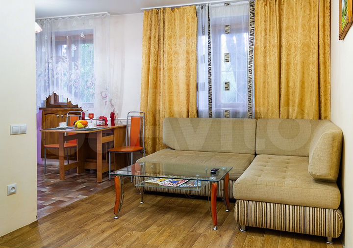 2-к. квартира, 56 м², 1/5 эт.