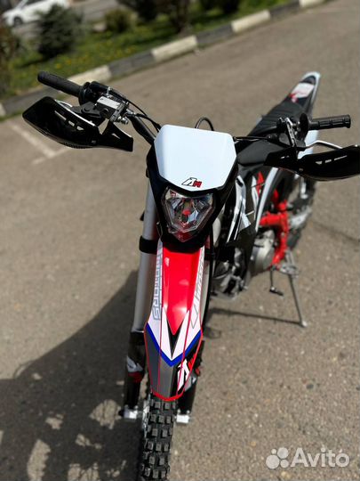 Питбайк Apollo Thunder 125 кубов 17/14