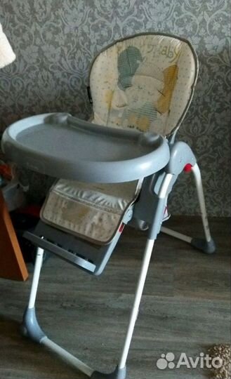 Стульчик для кормления