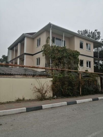 Дом 334,1 м² на участке 8 сот.