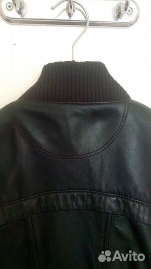 Куртка кожаная женская 44-46 размер