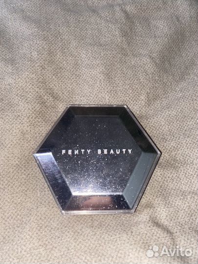 Fenty beauty хайлайтер