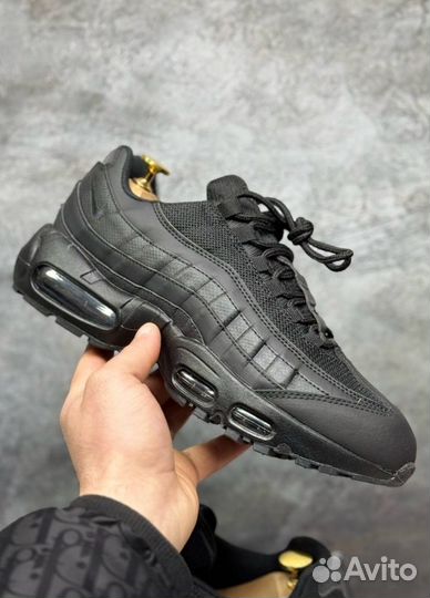 Кроссовки Nike Air Max 95 комфортные